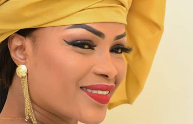 Mariage: Le « Wadial » De Mbathio Très Joyeuse« Kula Nobé Ni Mane Fokoy Dieuléti » (Photos+Vidéo)