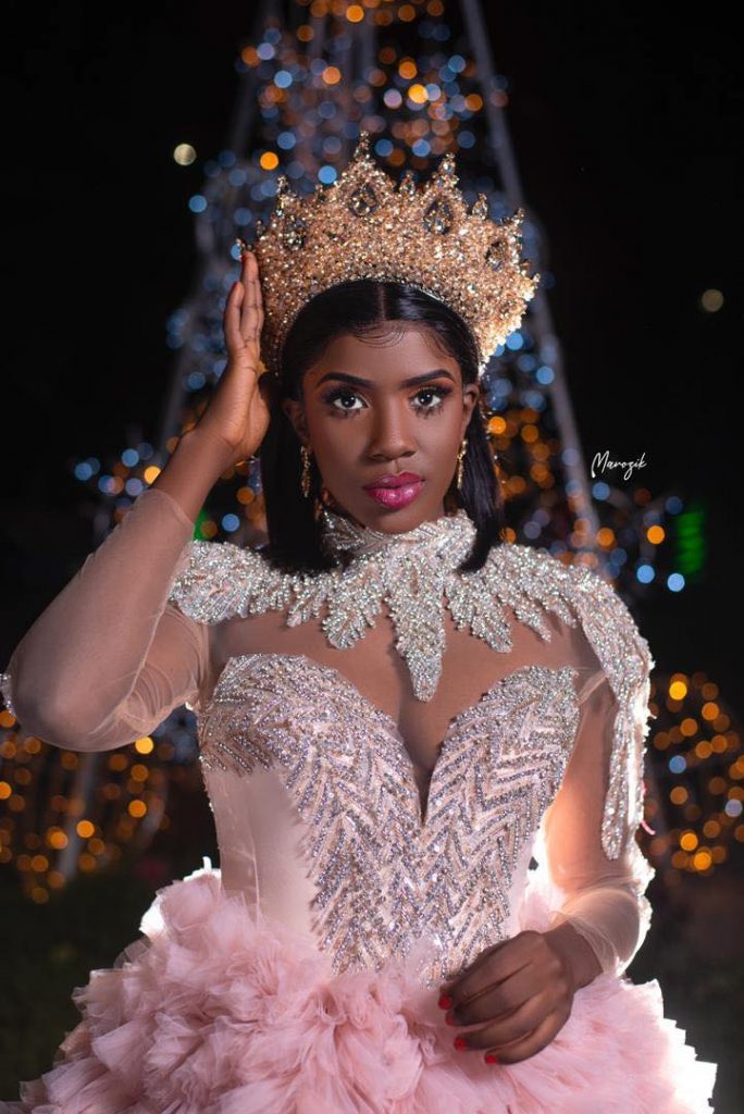 (15 Photos)- Anniversaire royal de l’année : Sokhou Bb secoue encore les réseaux sociaux avec une tenue de rêve