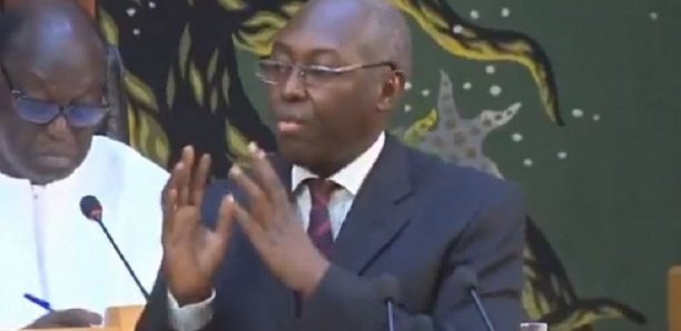 Houleux échange à l’hémicycle : Mamadou Lamine Diallo irrite Niasse et lance un bras d’honneur aux députés de la majorité