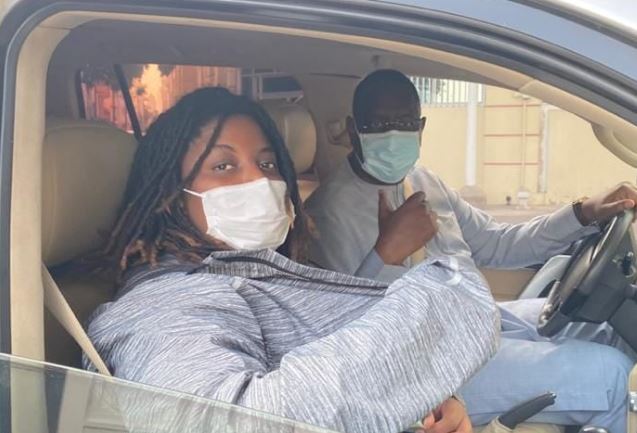 Photos – Balade dans les rues de Dakar: Admirez la belle complicité entre Macky Sall et sa fille
