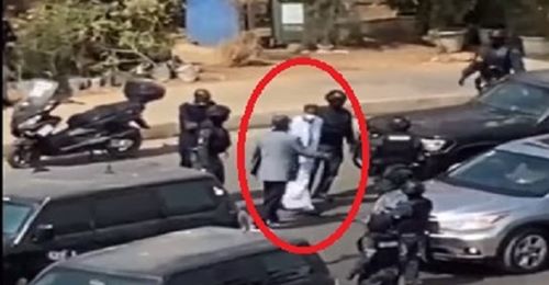 Les images de la HONTE : Ousmane Sonko arrêté, les menottes à la main