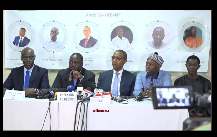 TAS, Tekki, Abdoul Mbaye, le CRD et Jotna zappent les grands de l’opposition et forment une coalition