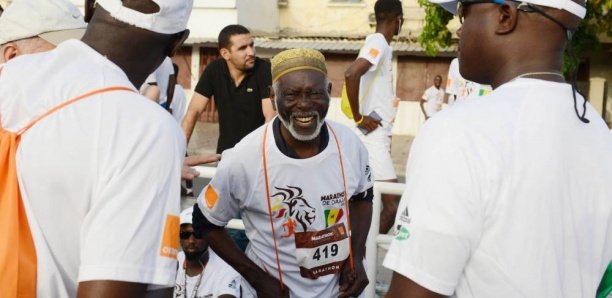 Marathon de Dakar : A 95 ans, Diomaye Sene termine les 42 km en 4h