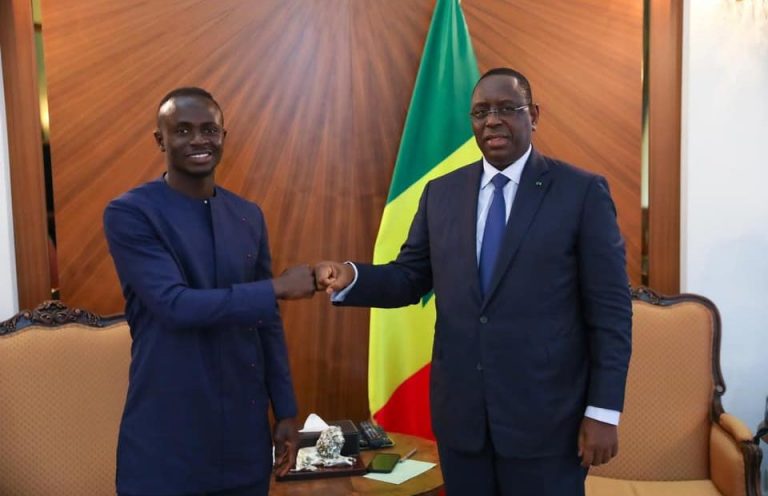 Sadio Mané parle de la « pression positive » du président Macky : «ils nous appelait souvent au téléphone