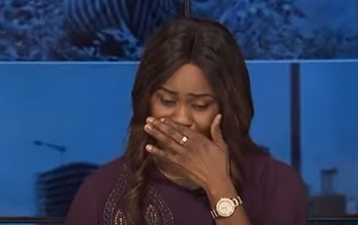 (Vidéo) Incroyable –  Ahmed Suzane Camara commet encore une grosse « bourde » et fait pleurer la journaliste Sokhna Nata Mbaye ￼