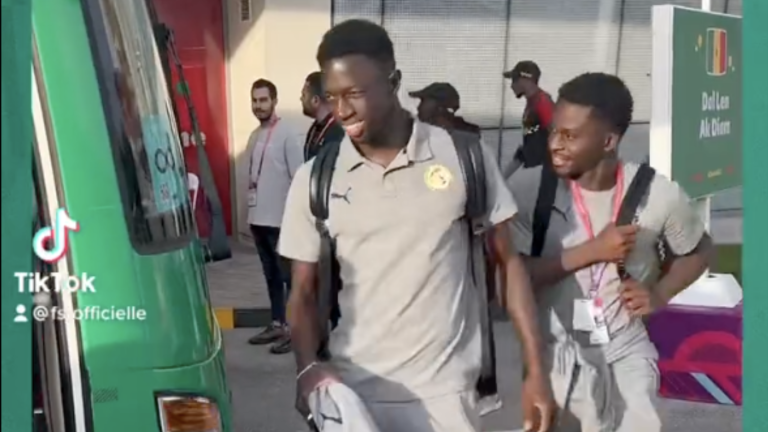 Equateur-Sénégal : Le départ des Lions au stade Khalifa International Stadium (Vidéo)