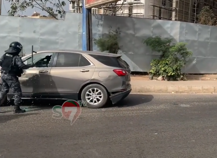 Un gendarme casse « sans raison » les vitres d’un véhicule