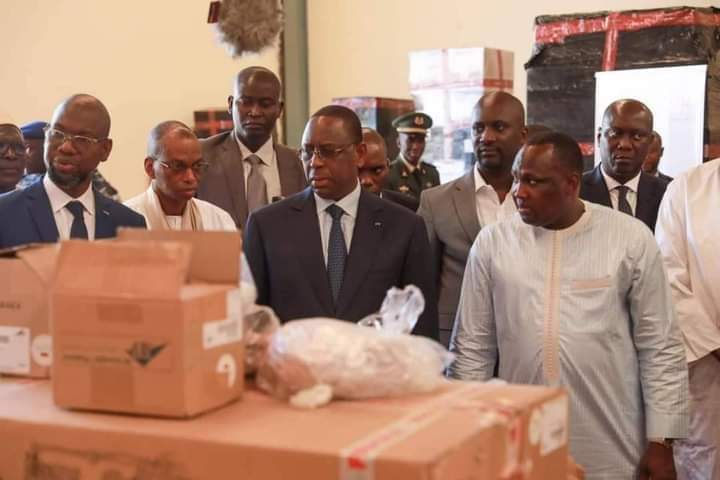 Président Macky Sall renforce le secteur de la recherche au Sénégal