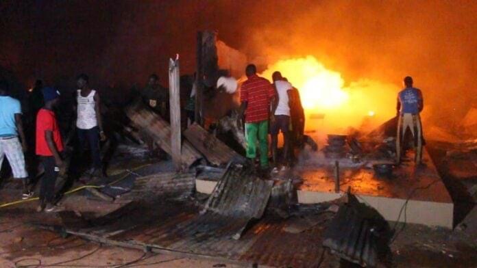 Inc£ndie dévastateur au marché de Mbacké : Huit cantines réduites en cendres