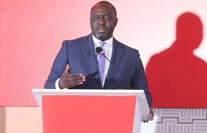 Hausse des tarifs de l’électricité au Sénégal : Les explications du ministre du commerce…