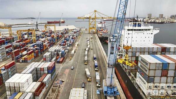 Décongestion du port de Dakar: La direction générale acte le processus de désencombrement