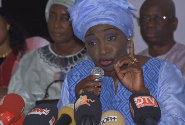 Aminata Touré : « On n’acceptera pas ces magouilles. Nous sommes prêtes à tout… »