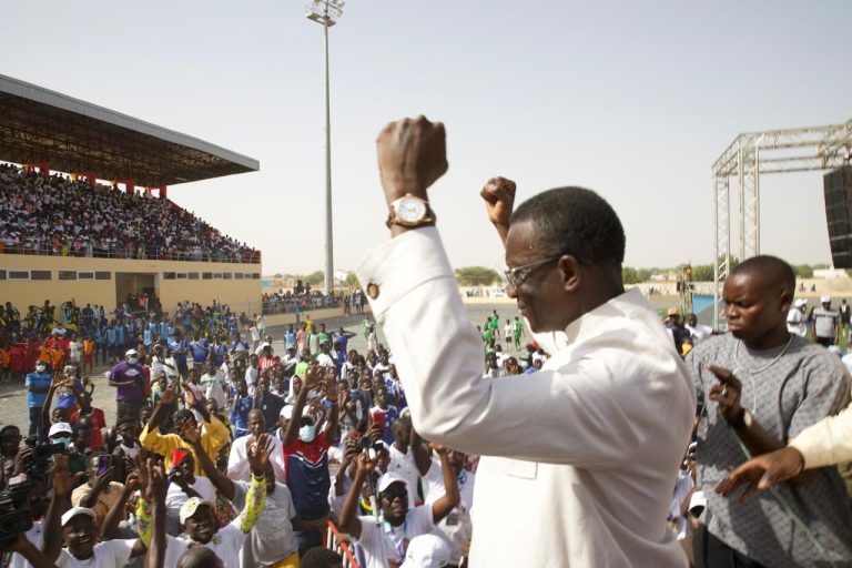 Le Premier Ministre Amadou BA a inauguré le stade municipal Ibrahima GUEYE de Mbacké, ce dimanche 28 janvier 2024 (Photos)