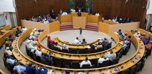 Invalidation du report de la présidentielle : l’Assemblée nationale « prend acte »