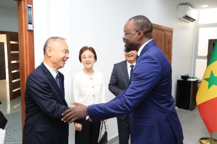 L'Ambassadeur Xiao Han a rencontré le Premier ministre Ousmane Sonko