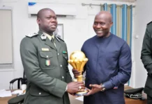 Le trophée de la CAN à la maison d’arrêt de Rebeuss: Des détenus émus devant « Dame coupe »