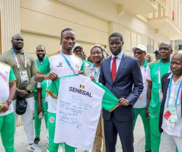 Diomaye Faye gâte les U15 et U17 Diomaye Faye gâte les U15 et U17
