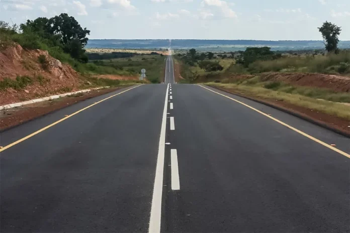 Route-bitume-copie-900x600